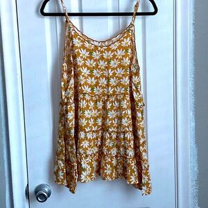 Mustard sunflower tank